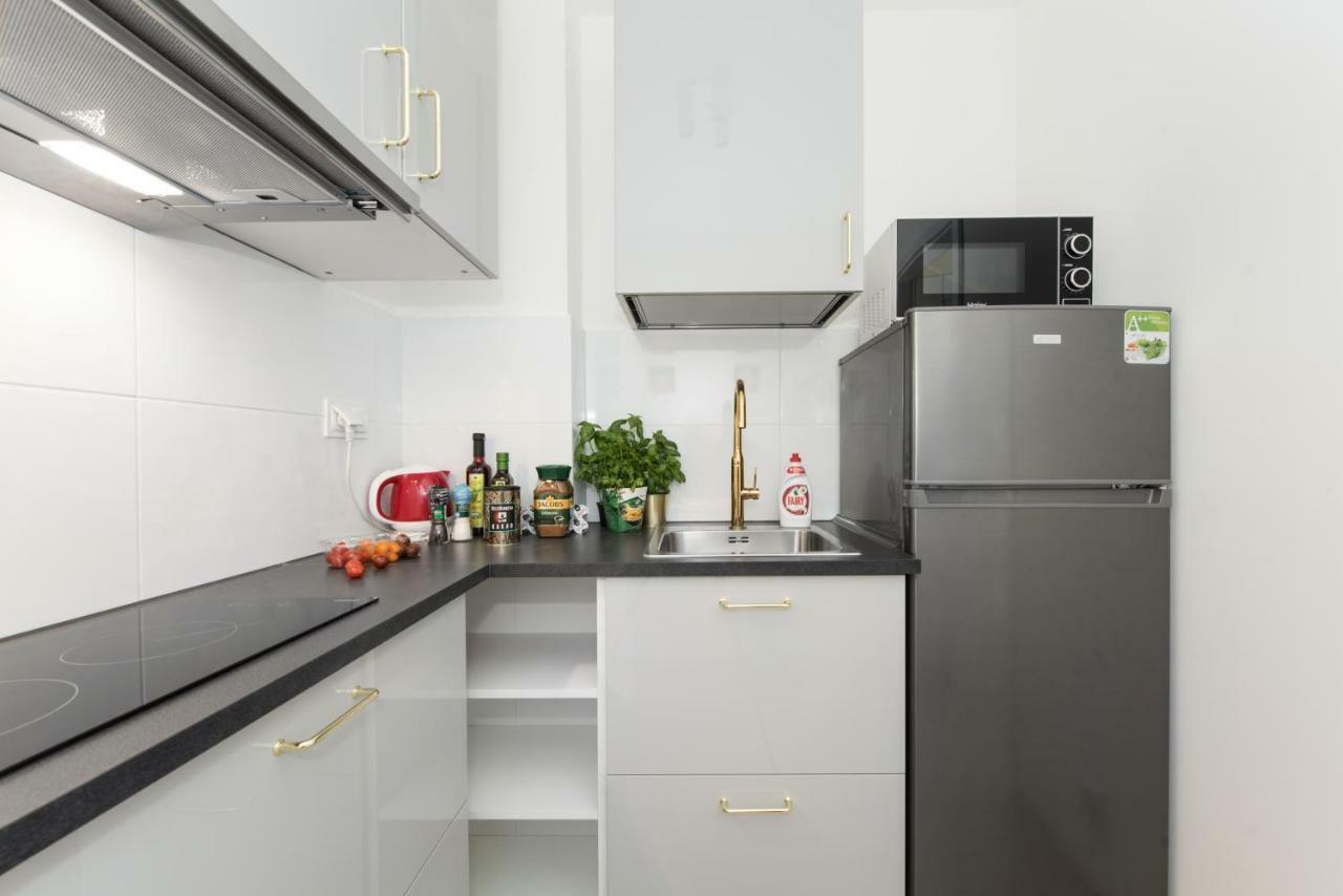 Superapart Luzycka 10 Warsaw Luaran gambar